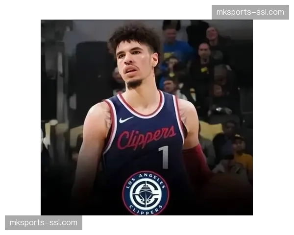 黄蜂129-112横扫奇才取四连胜，拉梅洛·鲍尔单场10记三分创生涯新高