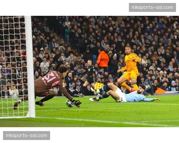 通讯：从争议到绝杀，回顾皇家马德里对阵曼城的90分钟激战