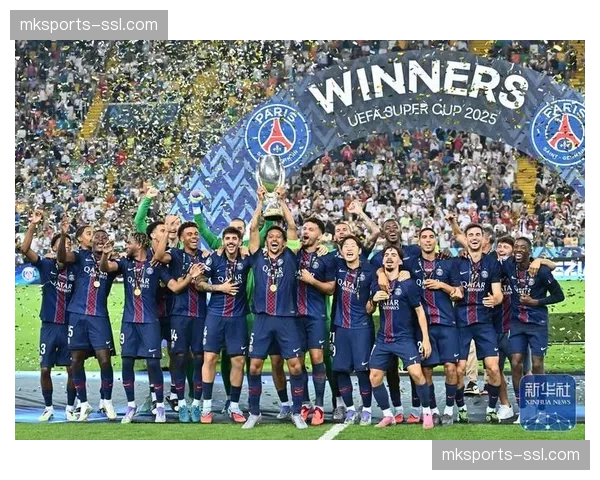 巴黎圣日耳曼客场3-0零封昂热，李刚仁传射贝拉尔多建功